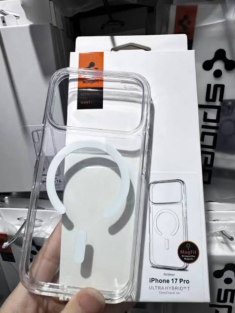 Spigen Clear Case – Slim Protection, Crystal-Clear Style